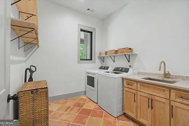 1820 Austin Bridge Road, Douglasville, GA 30134