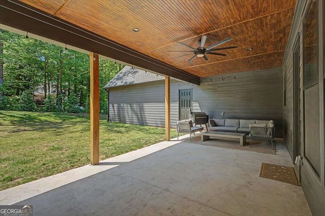 1820 Austin Bridge Road, Douglasville, GA 30134