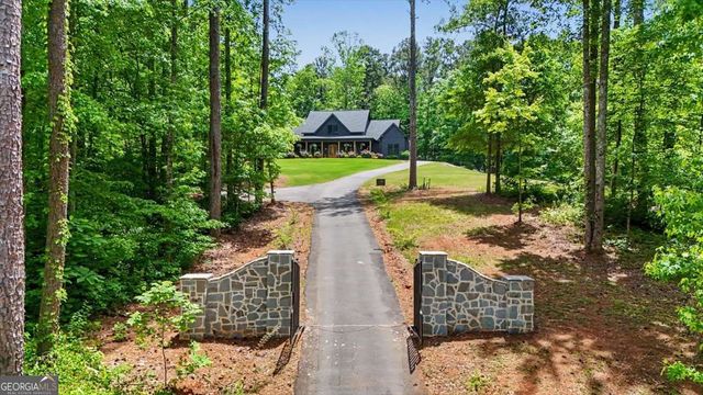 1820 Austin Bridge Road, Douglasville, GA 30134