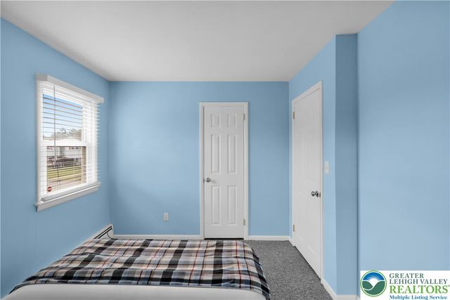 2715 Swanson Street, Palmer Twp, PA 18045