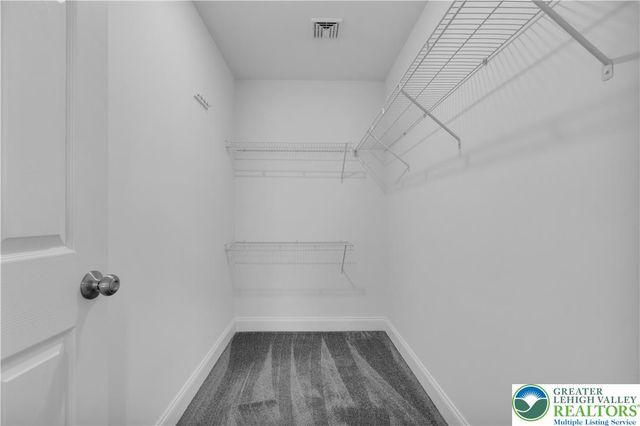 2715 Swanson Street, Palmer Twp, PA 18045