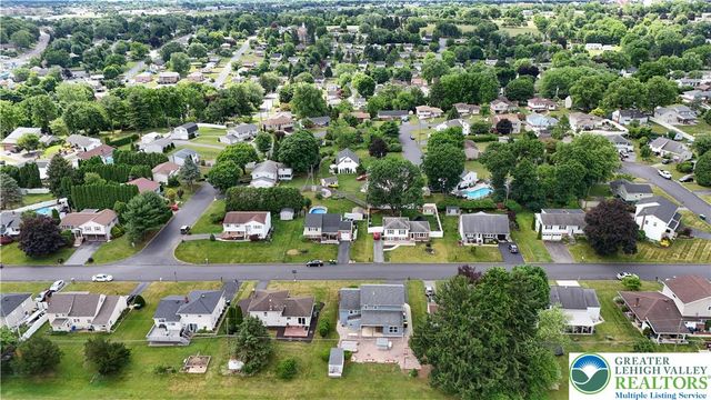 2715 Swanson Street, Palmer Twp, PA 18045