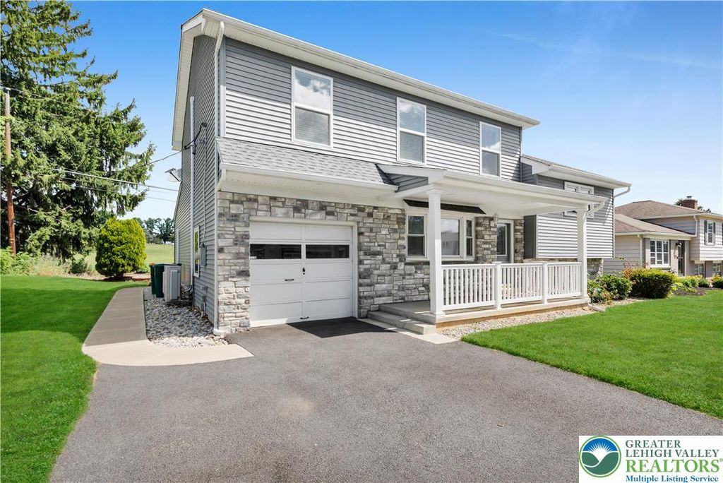 2715 Swanson Street, Palmer Twp, PA 18045