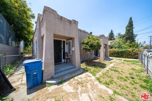 3030 W 12th Place, Los Angeles, CA 90006