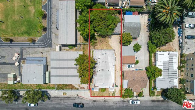 3030 W 12th Place, Los Angeles, CA 90006