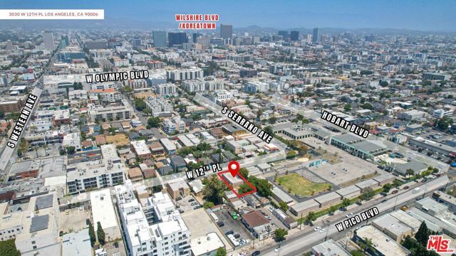 3030 W 12th Place, Los Angeles, CA 90006