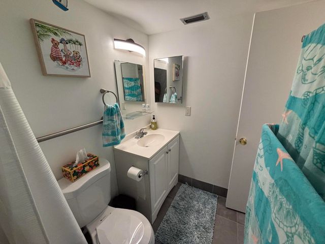 33 Abbey Lane 106, Delray Beach, FL 33446