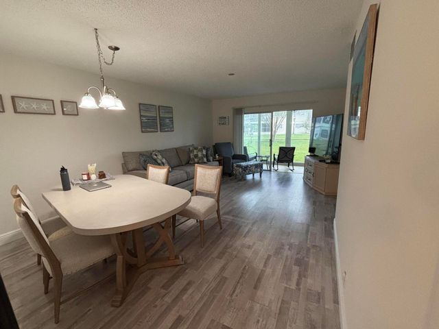 33 Abbey Lane 106, Delray Beach, FL 33446