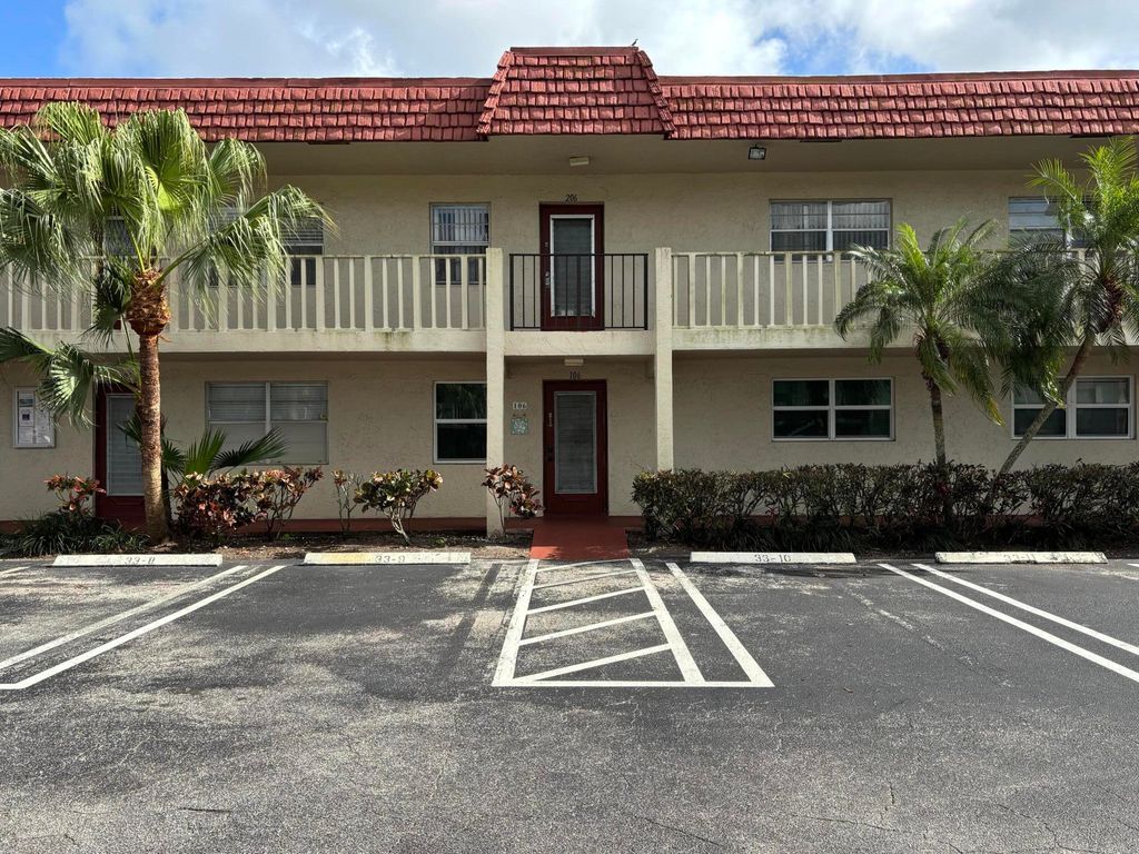 33 Abbey Lane 106, Delray Beach, FL 33446