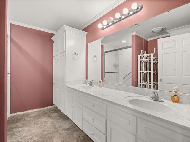 306 Green Dr, Deridder, LA 70634