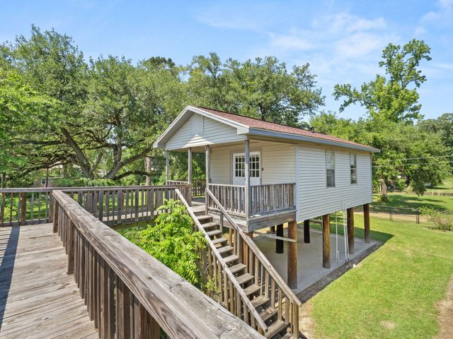 306 Green Dr, Deridder, LA 70634