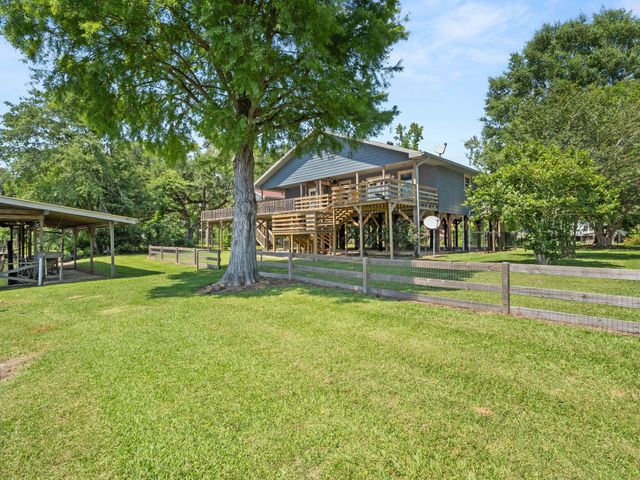 306 Green Dr, Deridder, LA 70634