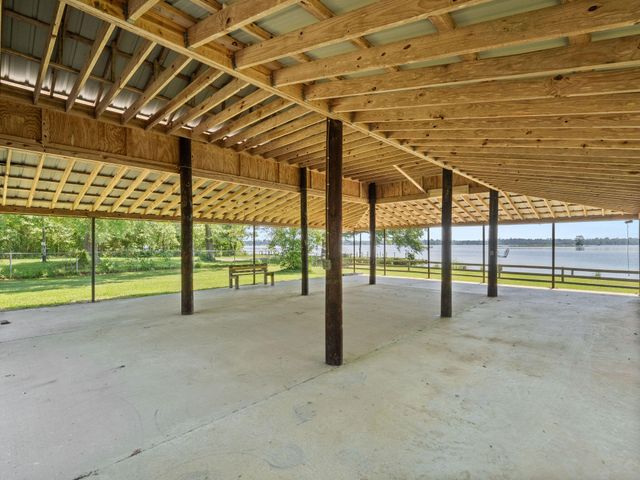 306 Green Dr, Deridder, LA 70634