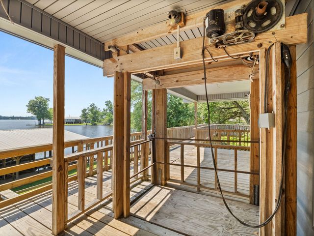 306 Green Dr, Deridder, LA 70634