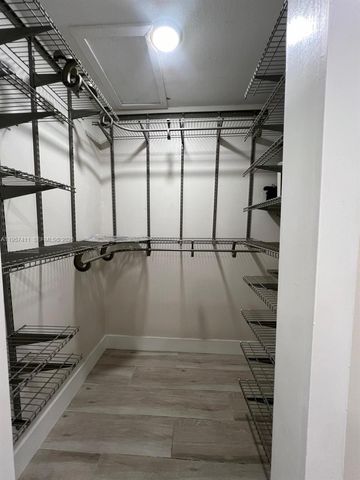 2726 SW 19th Ter 2726, Miami, FL 33145