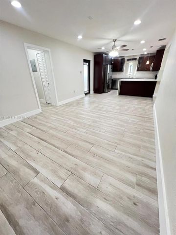 2726 SW 19th Ter 2726, Miami, FL 33145