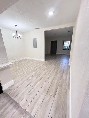 2726 SW 19th Ter 2726, Miami, FL 33145