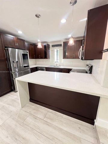 2726 SW 19th Ter 2726, Miami, FL 33145