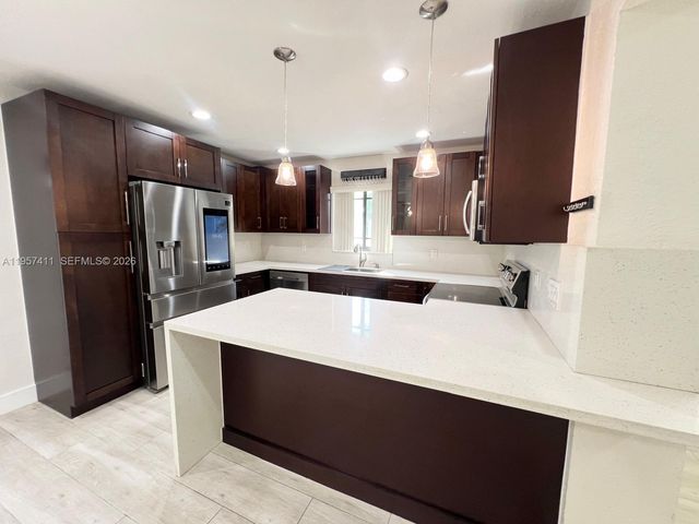 2726 SW 19th Ter 2726, Miami, FL 33145