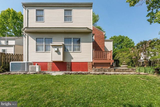8519 HAZELWOOD DR, Bethesda, MD 20814