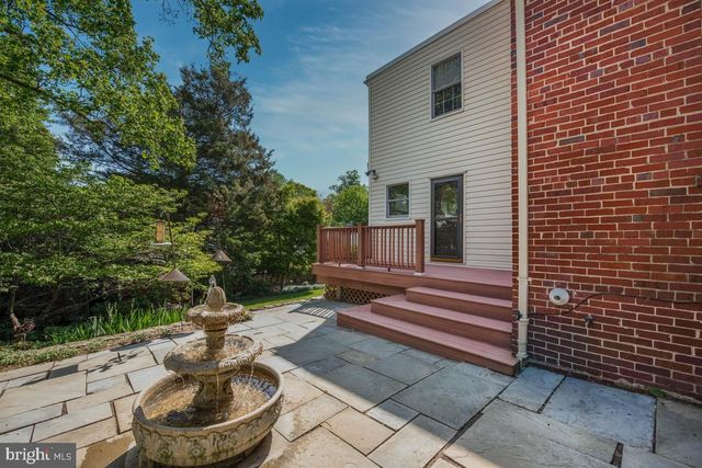 8519 HAZELWOOD DR, Bethesda, MD 20814