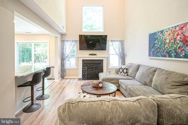 50 STOKES RD, Mount Laurel, NJ 08054