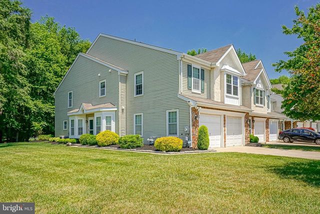 50 STOKES RD, Mount Laurel, NJ 08054