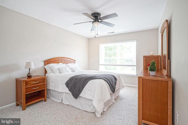50 STOKES RD, Mount Laurel, NJ 08054