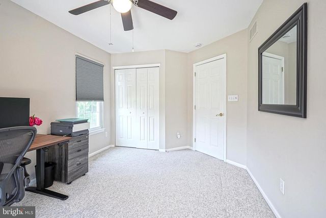50 STOKES RD, Mount Laurel, NJ 08054