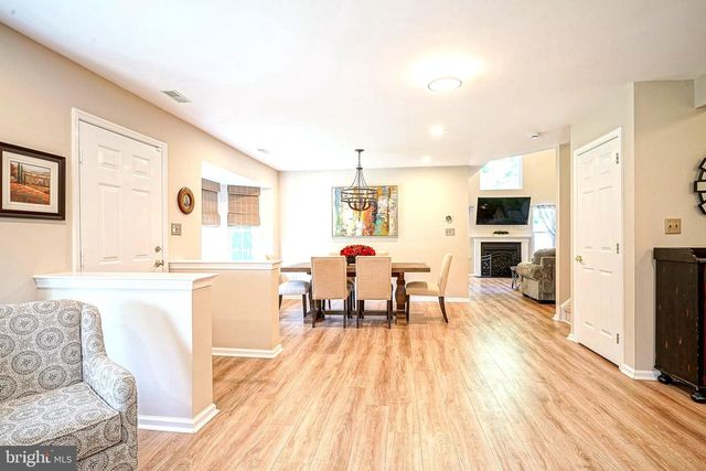 50 STOKES RD, Mount Laurel, NJ 08054