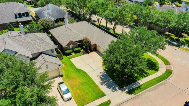 26619 Summerbend Hollow Lane, Katy, TX 77494