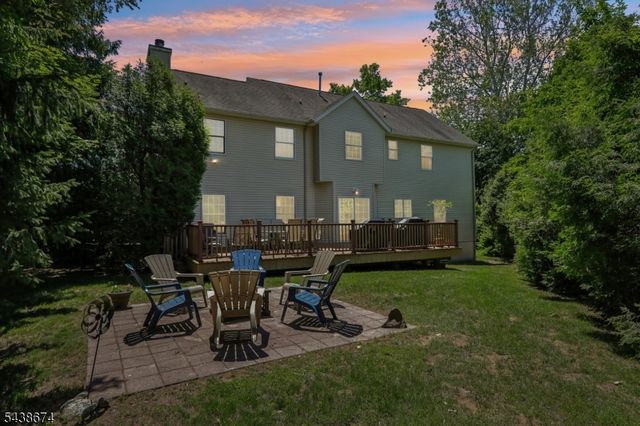55 Sand Rd, Fairfield Twp., NJ 07004