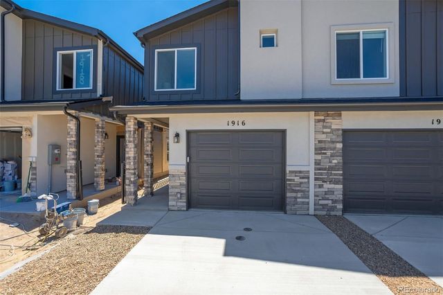 1916 Erin Loop, Colorado Springs, CO 80918