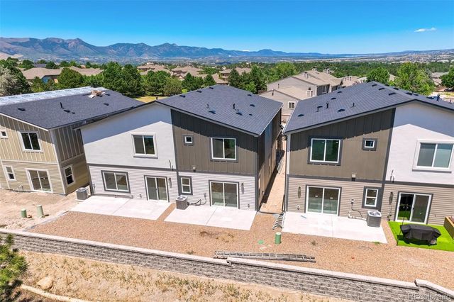 1916 Erin Loop, Colorado Springs, CO 80918