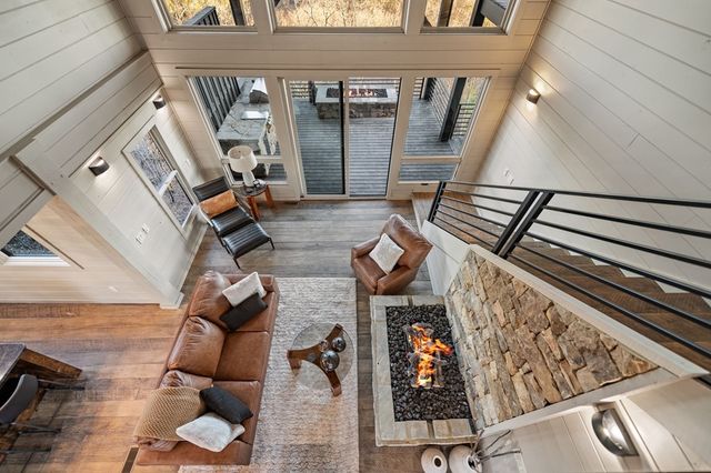 799 Bruce Mountain Road, Morganton, GA 30560