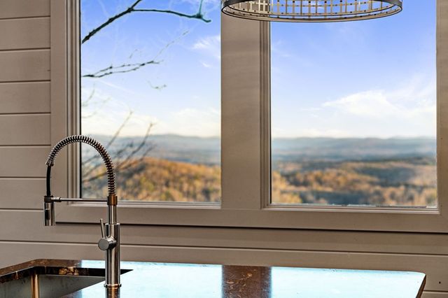 799 Bruce Mountain Road, Morganton, GA 30560