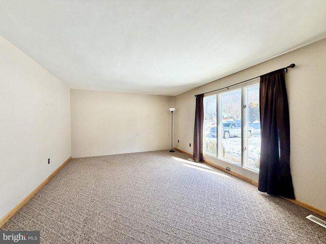 1997 RAYSTOWN ROAD, Everett, PA 15537