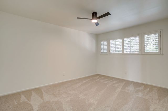 2305 Oak Forest Court, Arlington, TX 76012