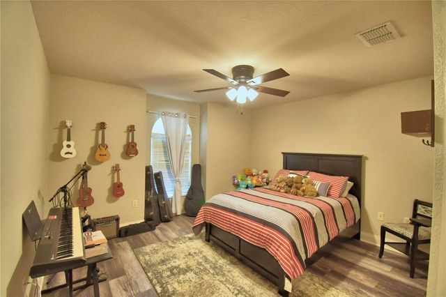 5516 BLACK HAWK LANE, Lakeland, FL 33810