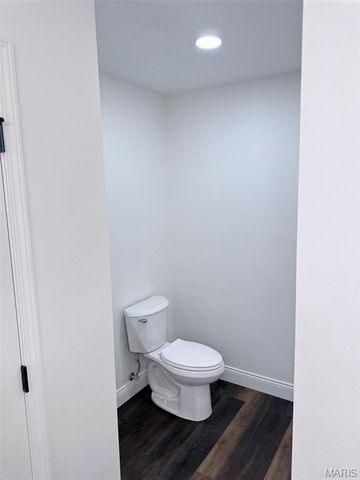 25 Perry Drive, Benton, MO 63736