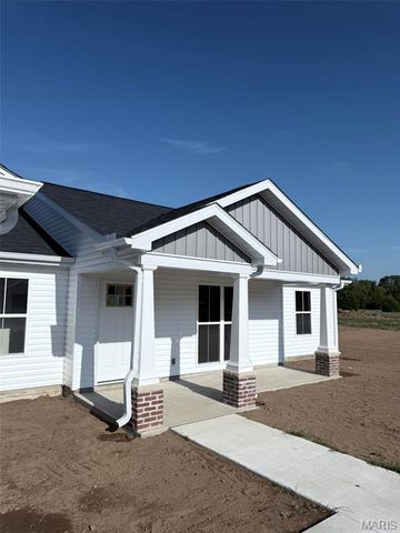 25 Perry Drive, Benton, MO 63736