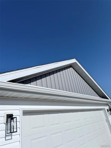 25 Perry Drive, Benton, MO 63736