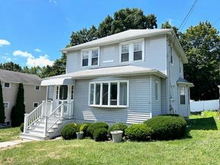 71 Bellevue Rd, Braintree, MA 02184