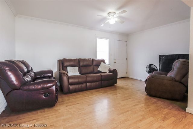 102 Conser Avenue, Poteau, OK 74953