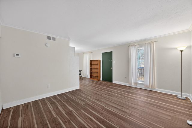 900 Mountain Creek Road E70, Chattanooga, TN 37405