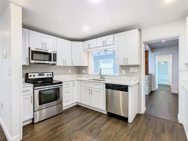 117 W MAPLE STREET, Davenport, FL 33837