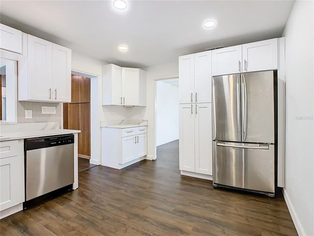 117 W MAPLE STREET, Davenport, FL 33837