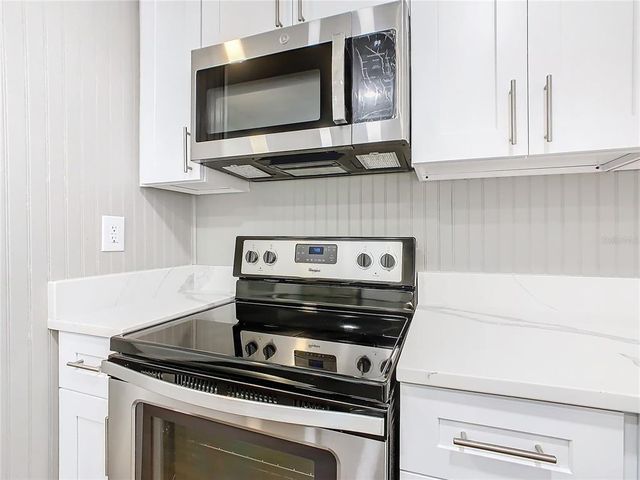 117 W MAPLE STREET, Davenport, FL 33837