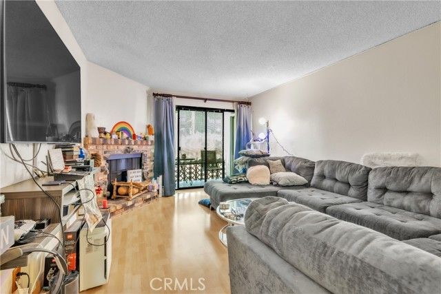 445 Ivy 204, Glendale, CA 91204