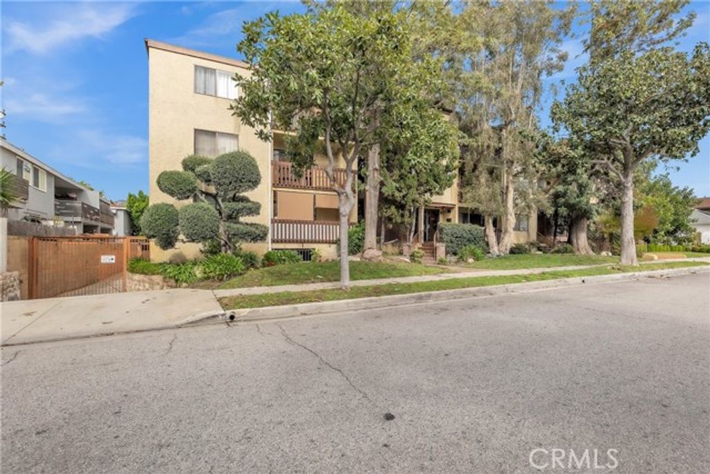 445 Ivy 204, Glendale, CA 91204